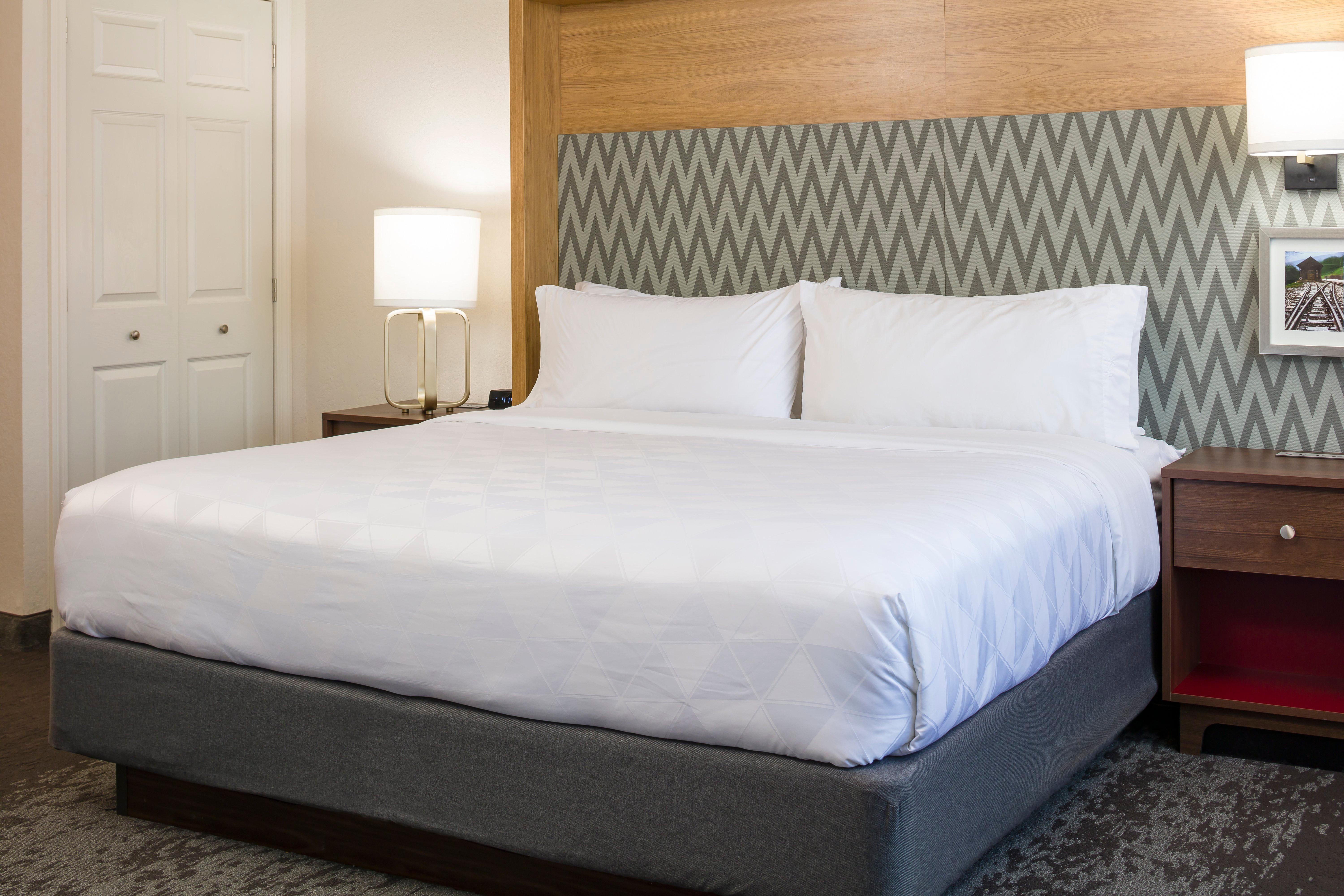 Holiday Inn Salem By Ihg Екстериор снимка