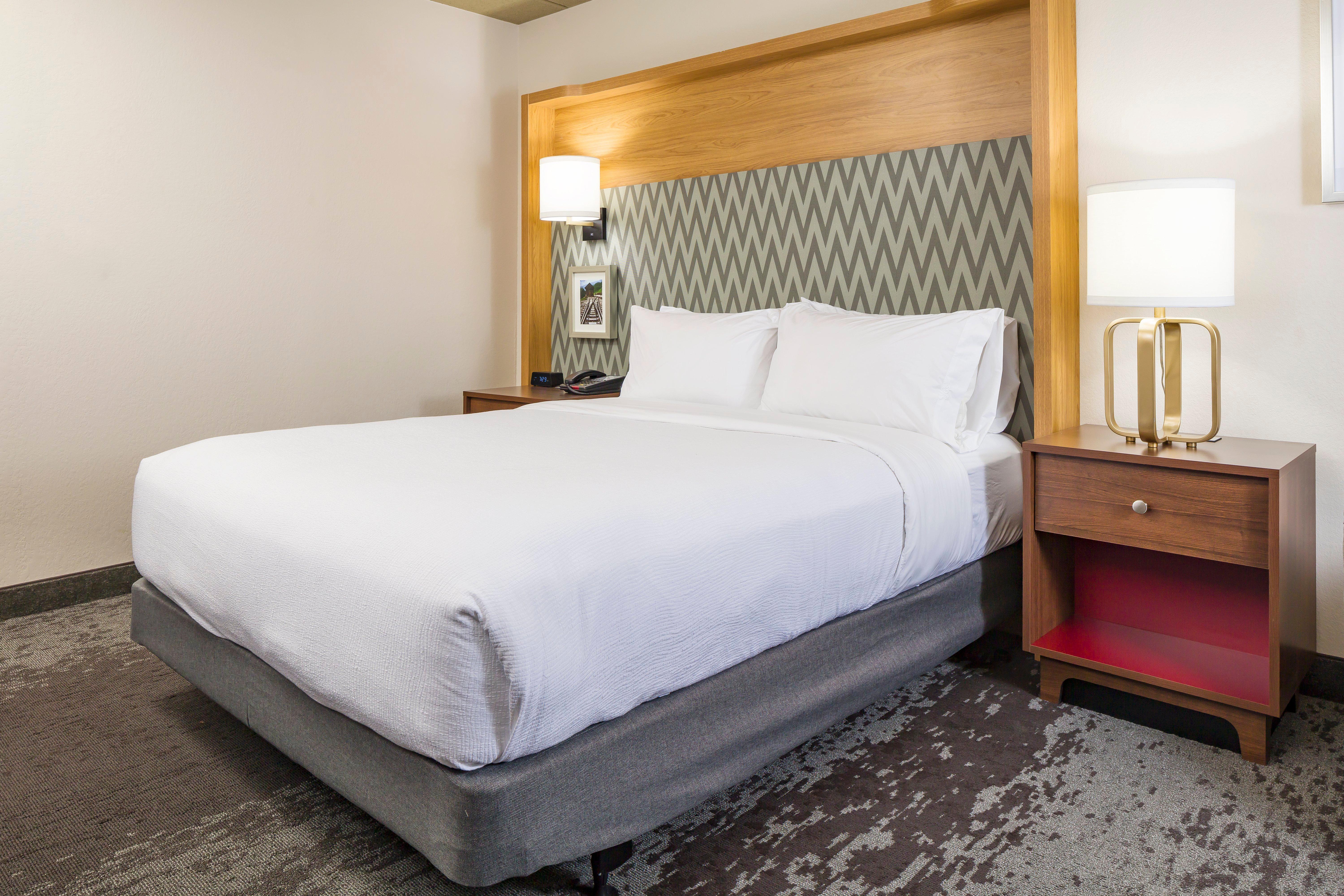 Holiday Inn Salem By Ihg Екстериор снимка