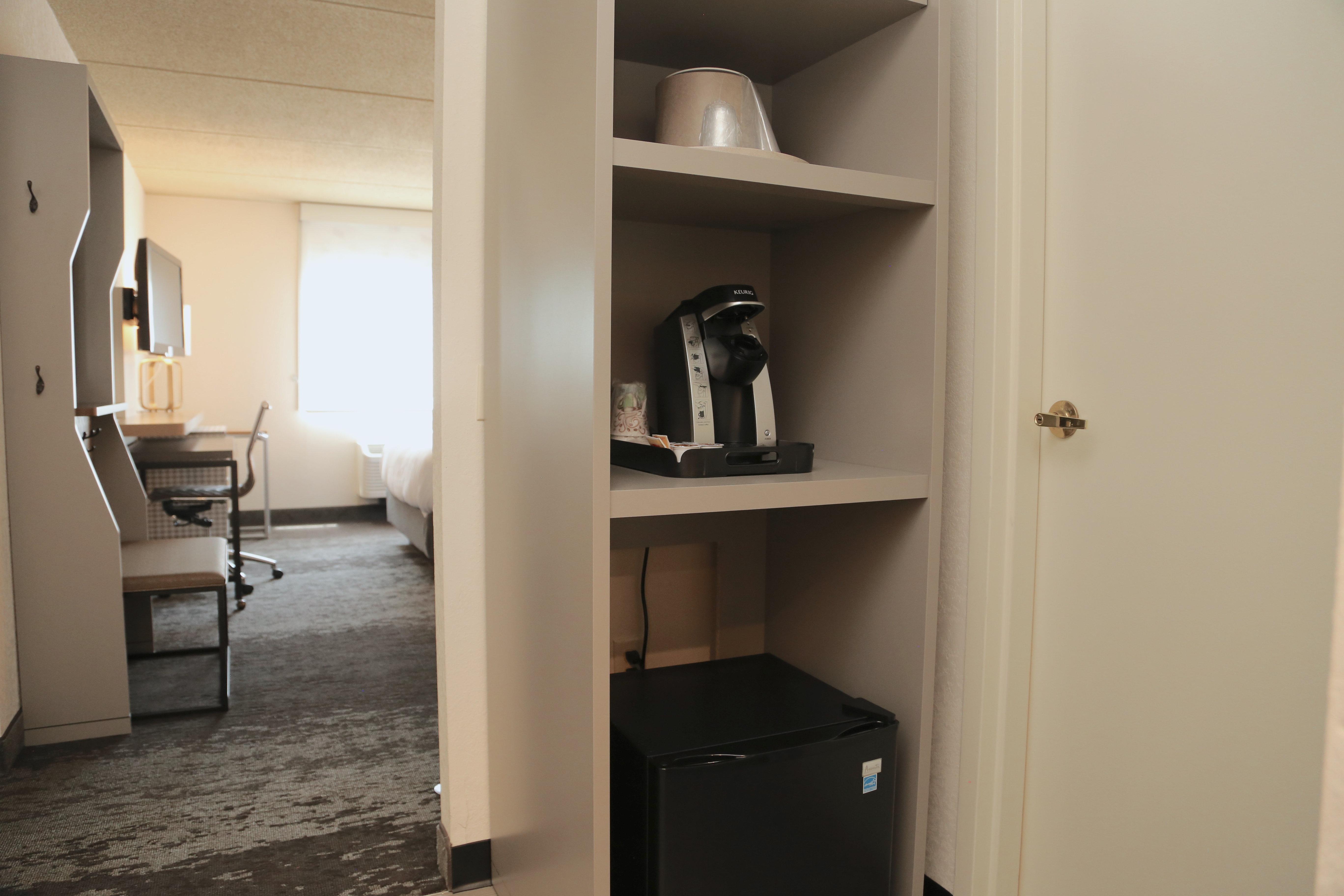 Holiday Inn Salem By Ihg Екстериор снимка