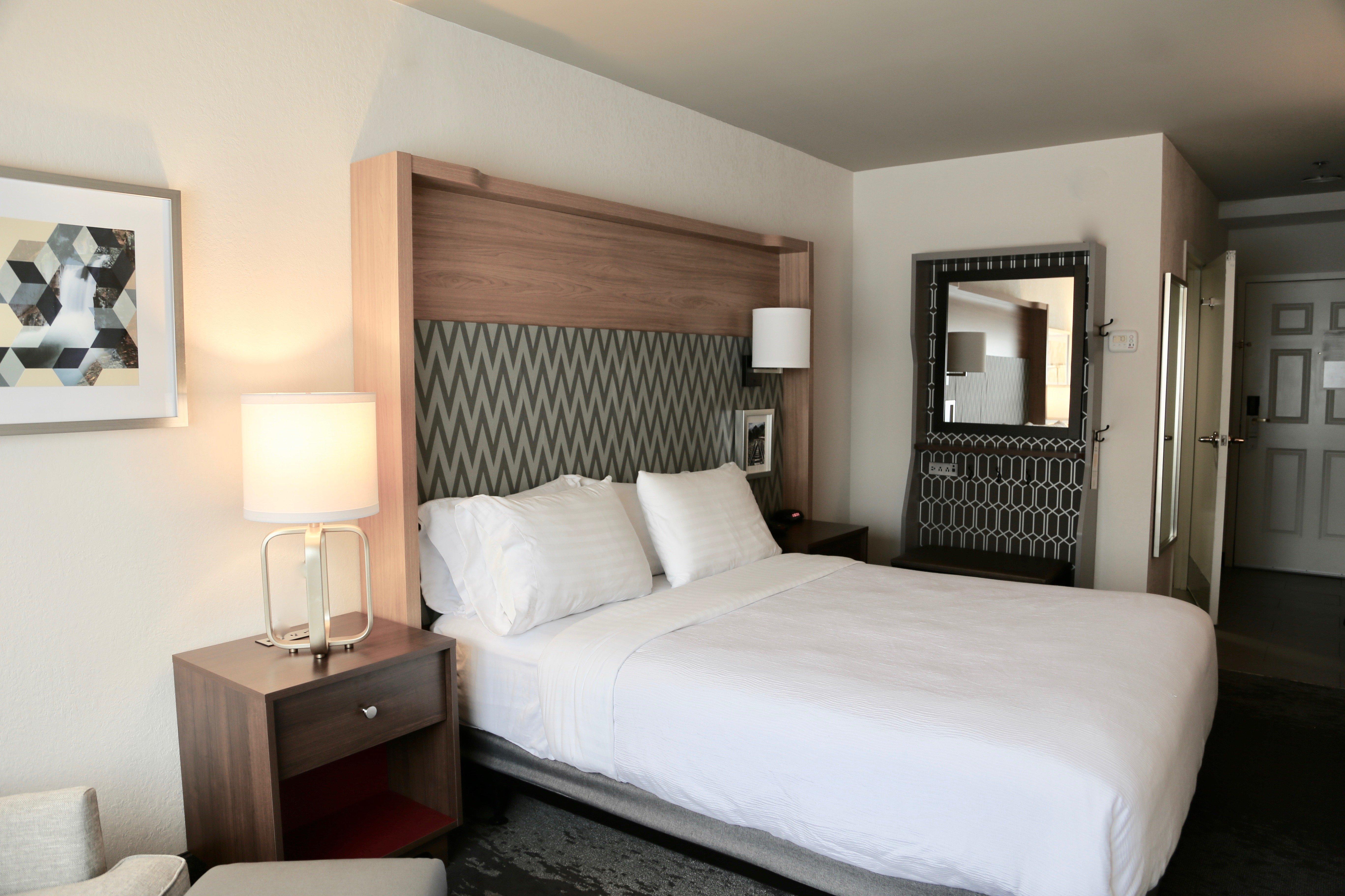 Holiday Inn Salem By Ihg Екстериор снимка