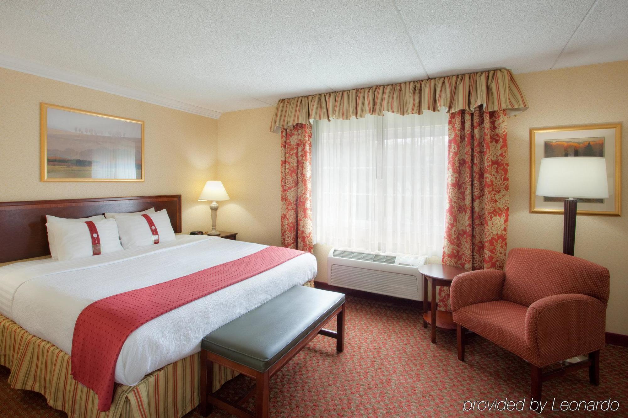 Holiday Inn Salem By Ihg Екстериор снимка